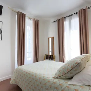 Ideal 3* Paris