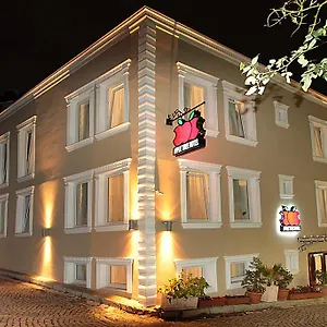 Apple Tree Отель